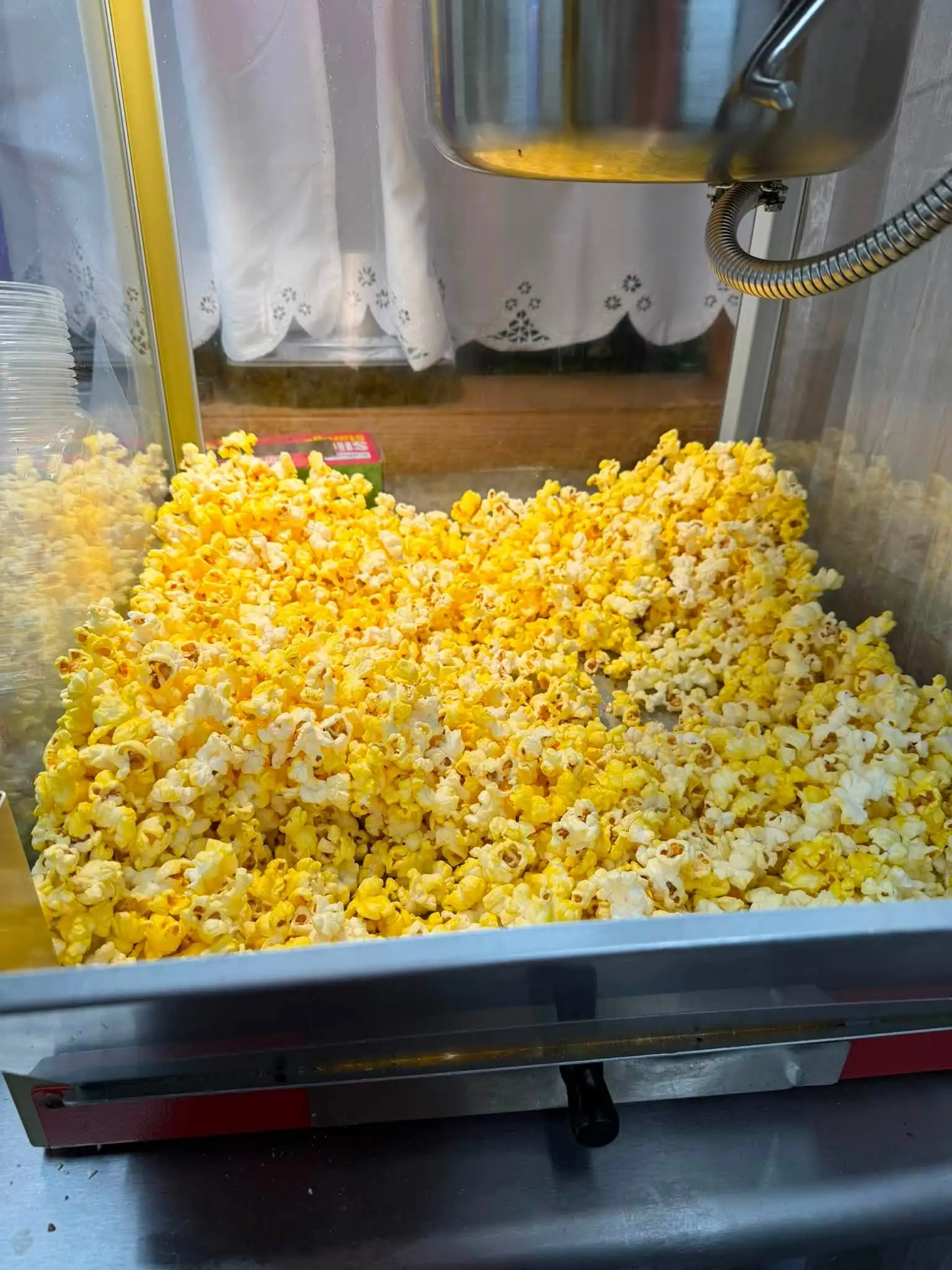 Fresh kettle corn in the popper at Soady Poppers